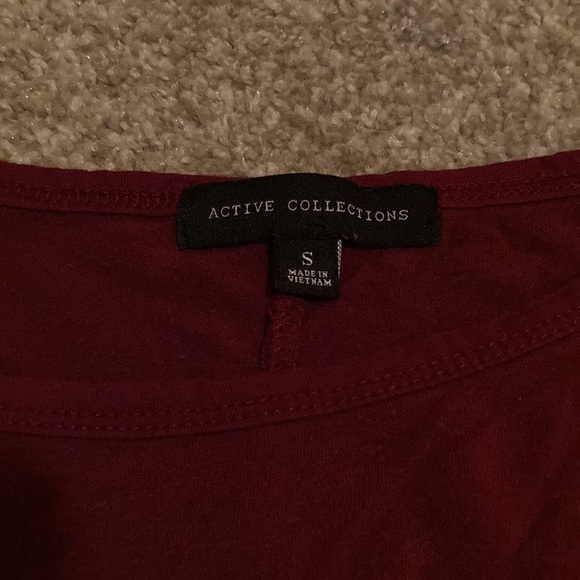 Womens dressy top - Picture 2 of 3